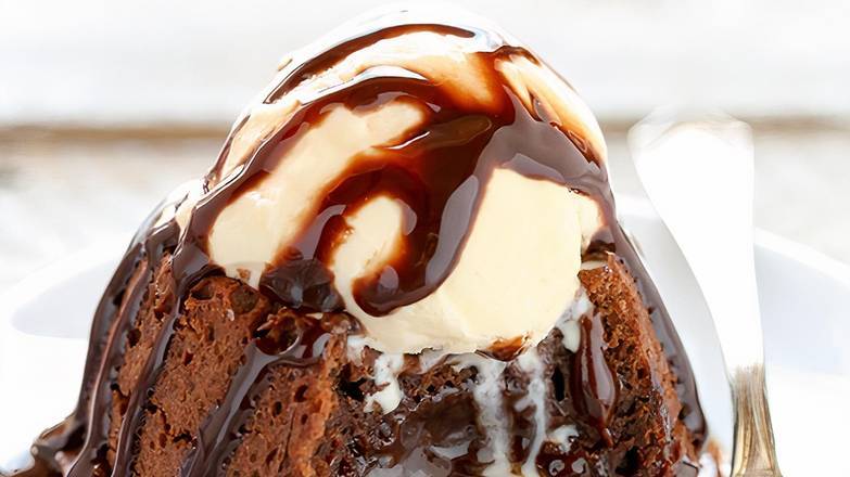 Order Molten Chocolate Cake / Vanilla Ice cream food online from Indiyas store, Egg Harbor on bringmethat.com