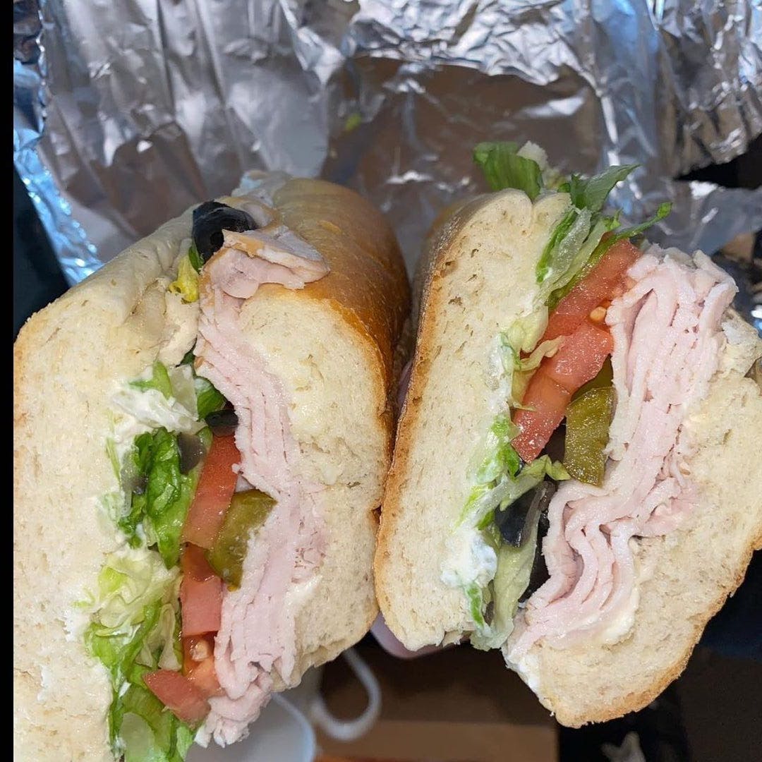 Order Turkey & Cheese Hero - Hero food online from Mario's Pizza and Restrnt store, White Plains on bringmethat.com