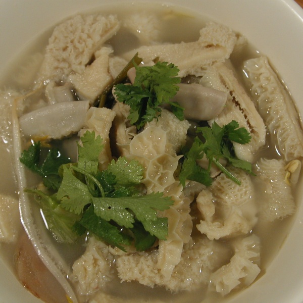 Order 53. Combination Menudo Soup food online from Khun Dang Thai Restaurant store, North Hollywood on bringmethat.com