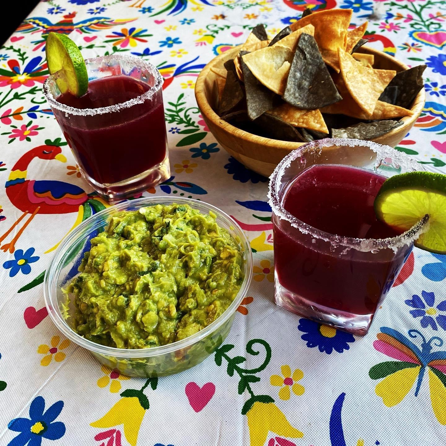 Order Homemade Chips and Guacamole food online from Chiquita Pizzeria store, Philadelphia on bringmethat.com