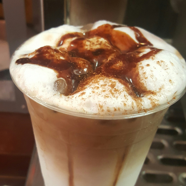 Order Iced Mochaccino food online from Metro Star Coffee Shop store, East Elmhurst on bringmethat.com