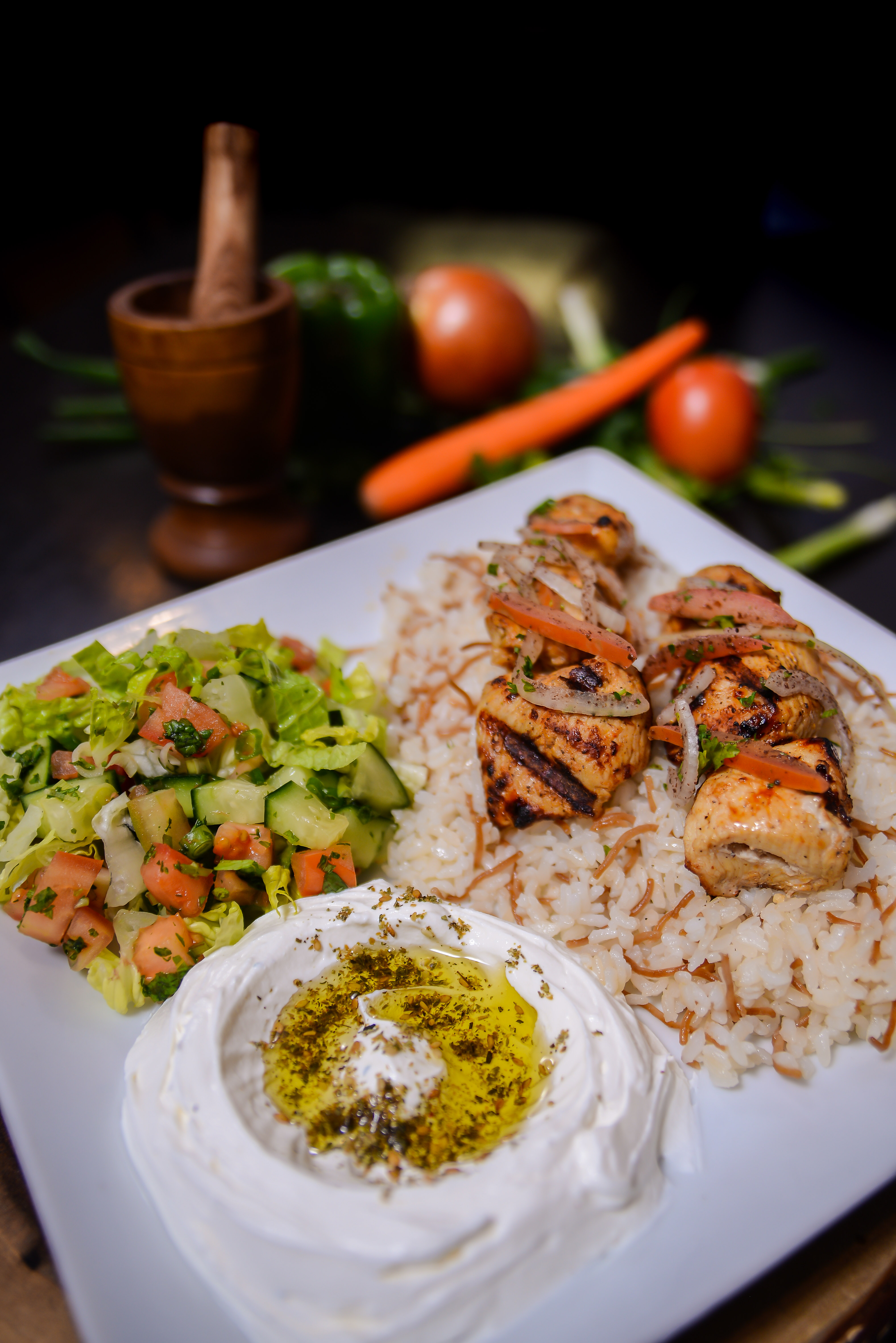 Order Chicken Kabab Entree food online from Cairo Restaurant & Cafe store, Anaheim on bringmethat.com