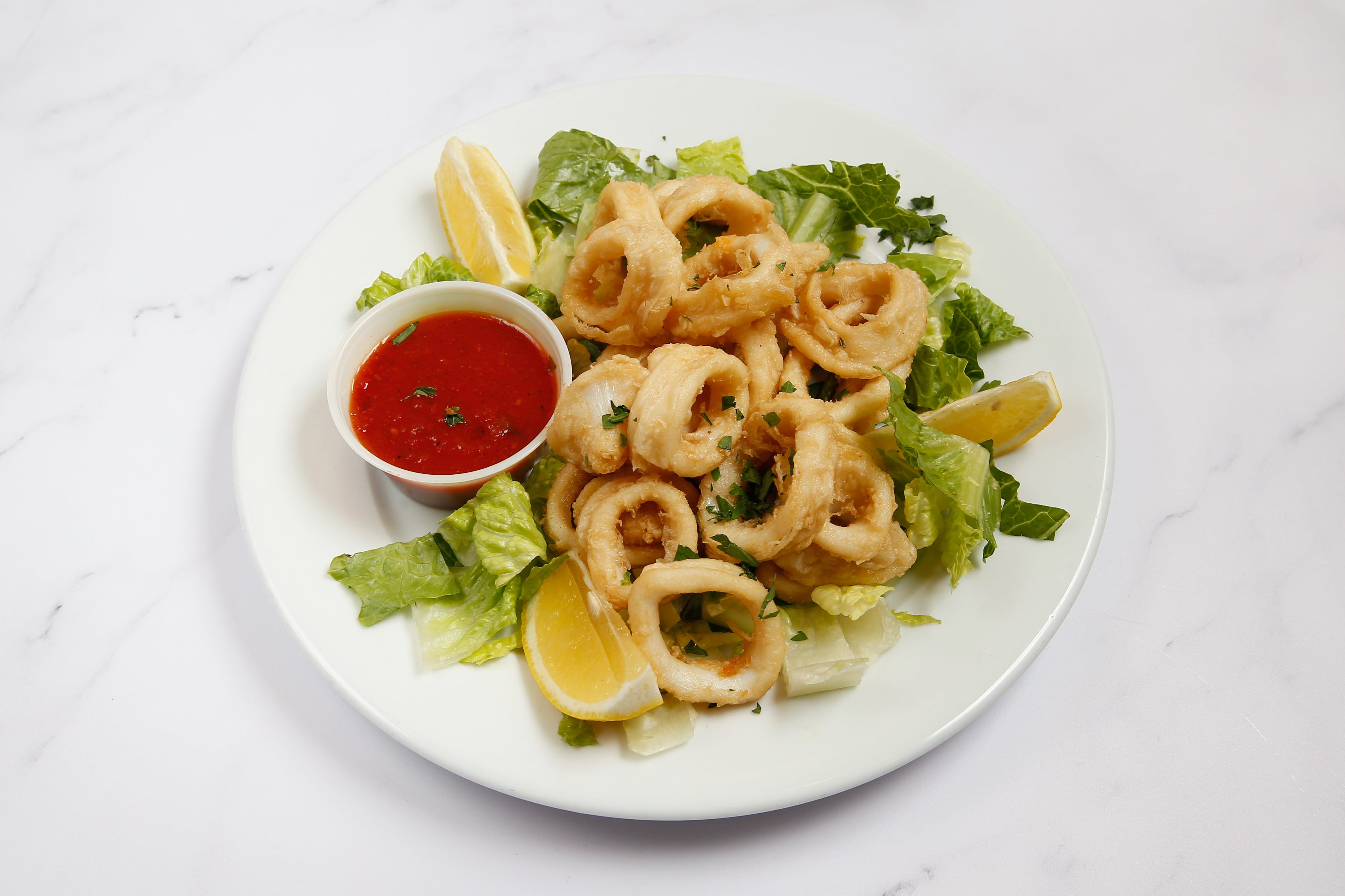 Order Fried Calamari - Appetizer food online from Lunetta pizza store, New York on bringmethat.com