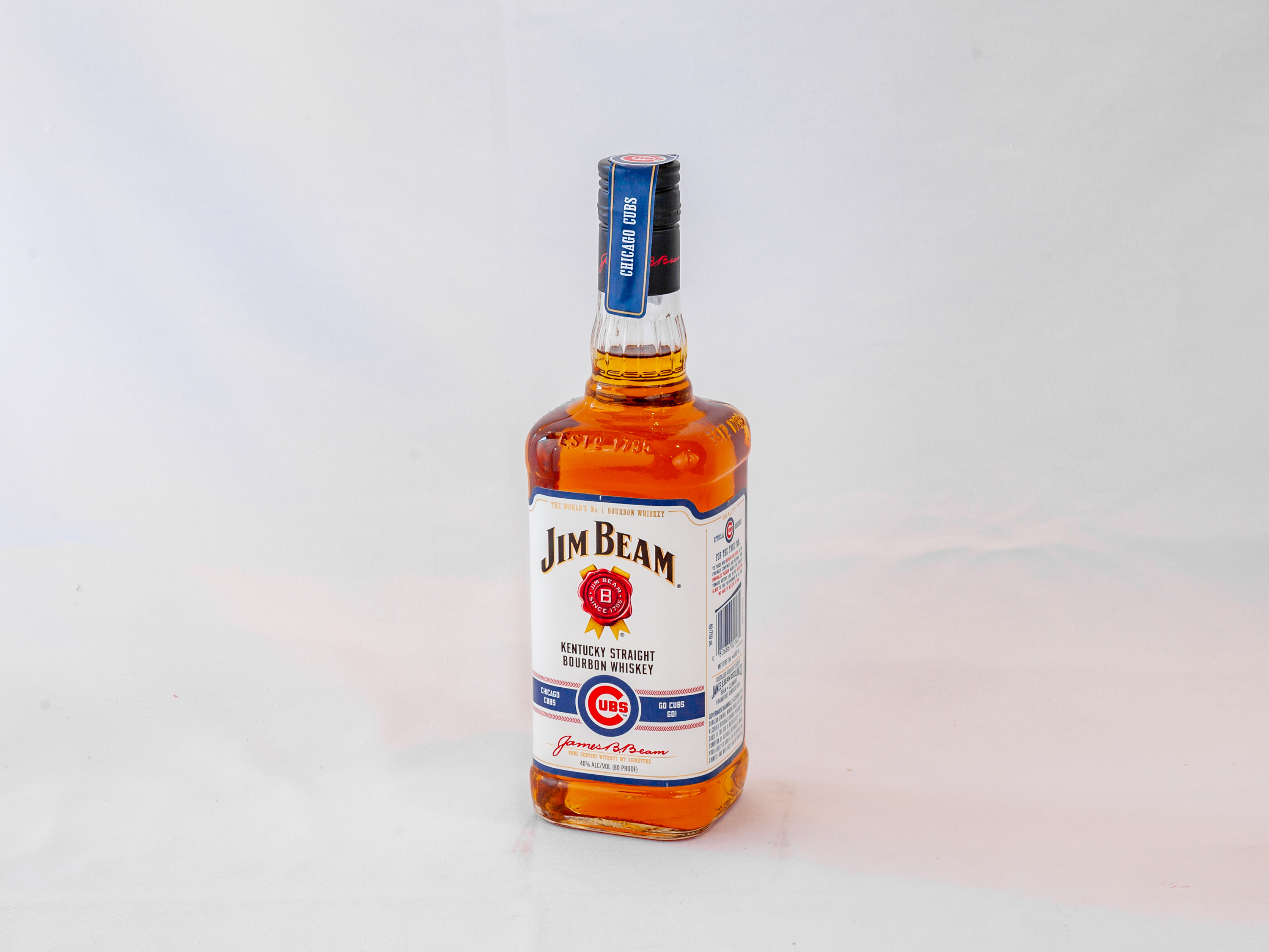 Order Jim Beam Kentucky Straight, 750ml Whiskey food online from Galleria liqueurs (old town) store, Chicago on bringmethat.com