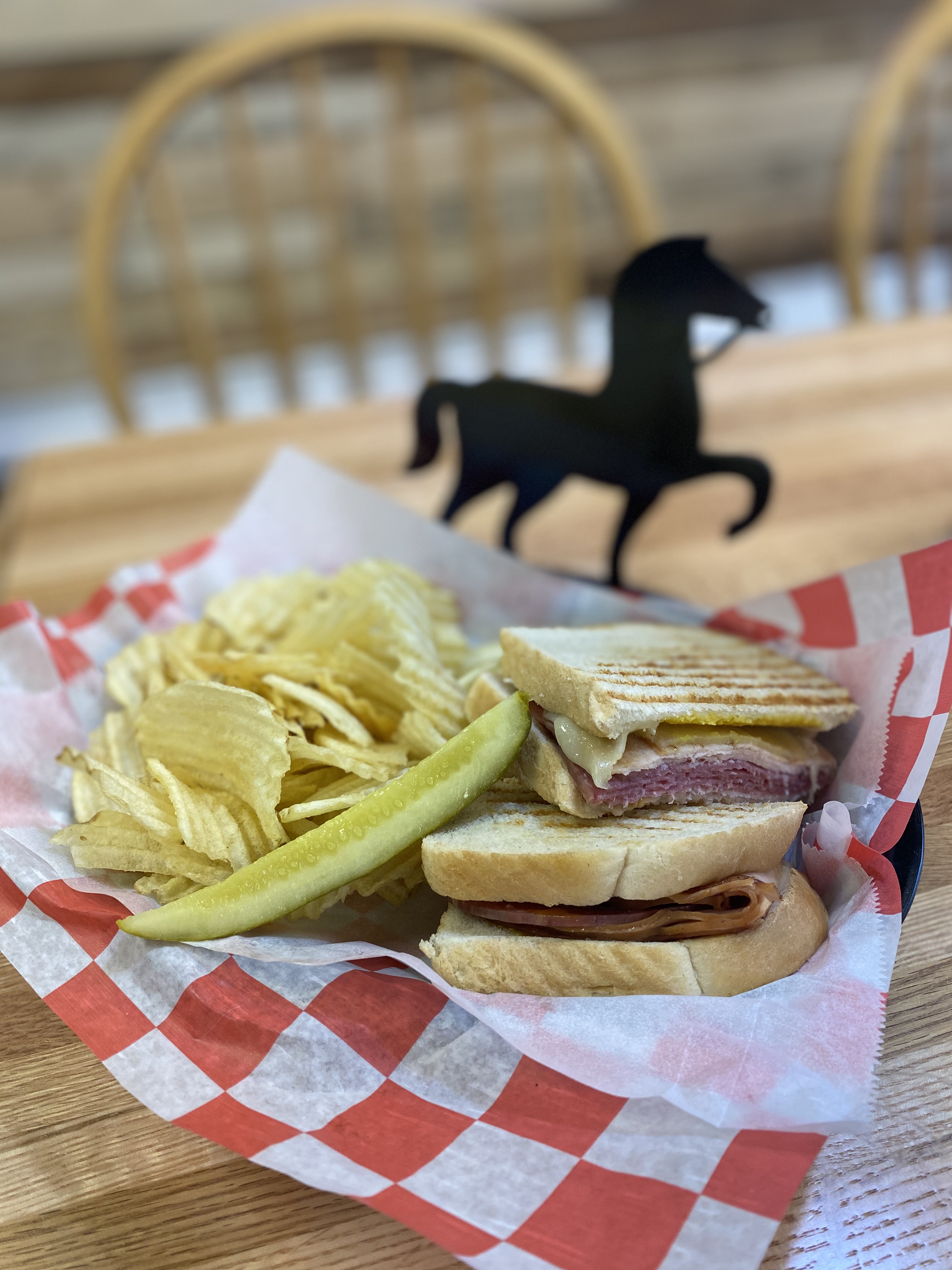 Order Turkey, Salami and Provolone Sandwich food online from Sterling Amish Deli store, Bowling Green on bringmethat.com