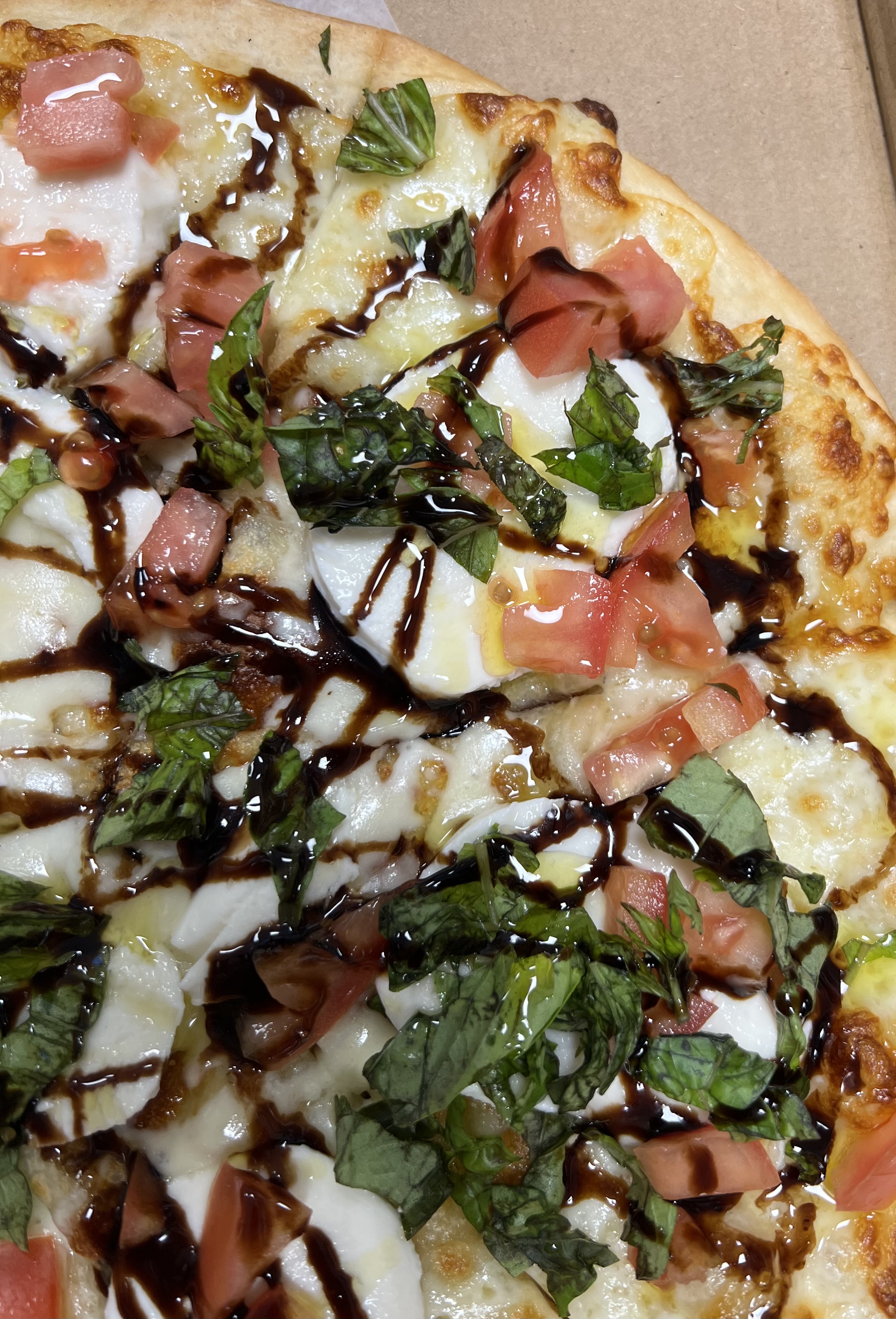 Order Caprese Pizza food online from Downtown Pizza store, Blacksburg on bringmethat.com