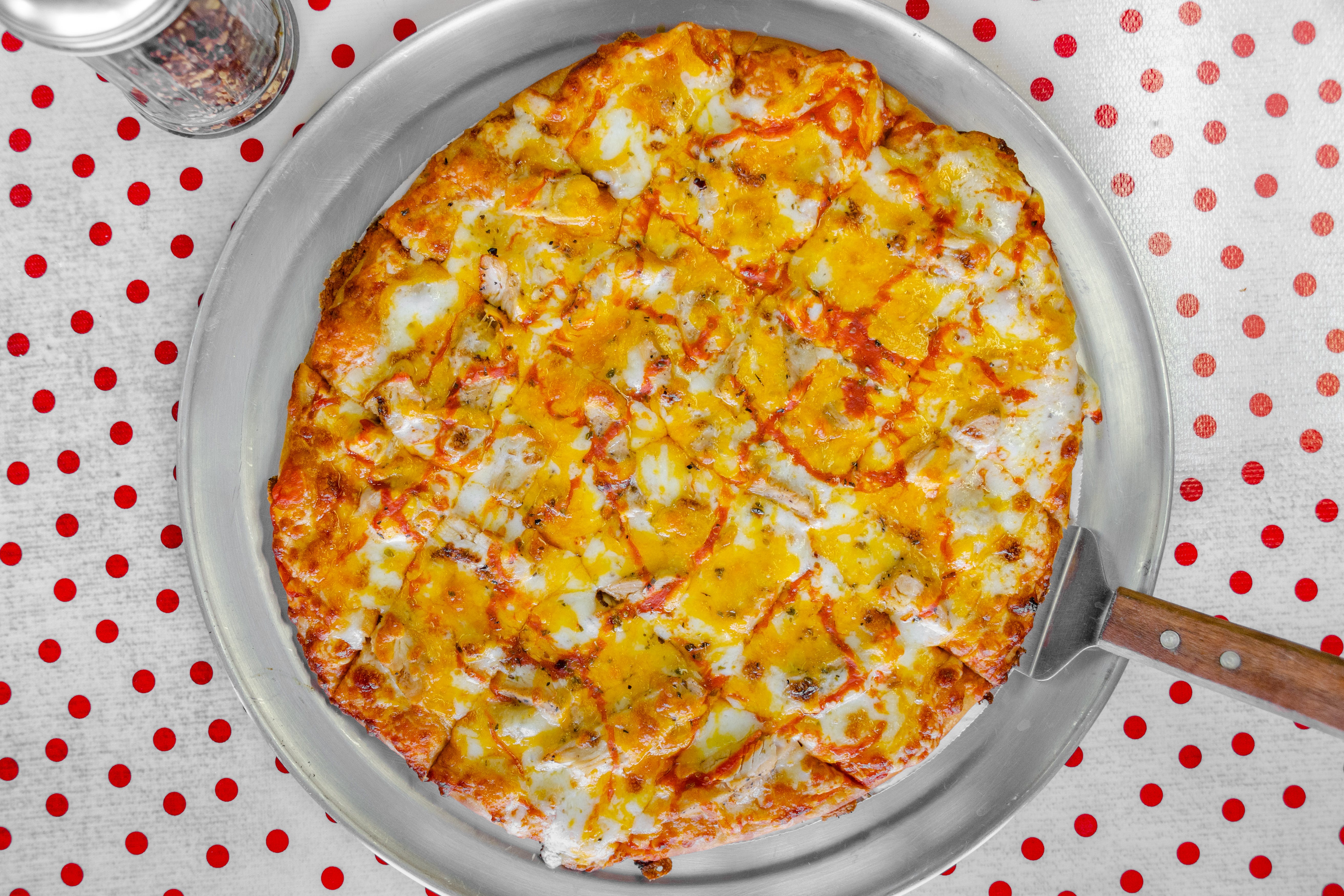 Order Buffalo Chicken Pizza - Small 12" food online from Saucy Sisters Pizzeria store, Leesburg on bringmethat.com