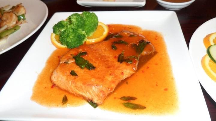 Order Pan-Fried Salmon with Thai Sauce 泰式三文鱼 food online from Char Koon Noodle Express store, Windsor on bringmethat.com