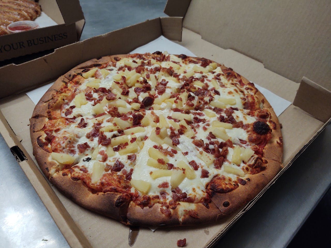 Order Hawaiian Gluten Free Pizza - 10" food online from Poulsbo Woodfired Pizza  store, Poulsbo on bringmethat.com