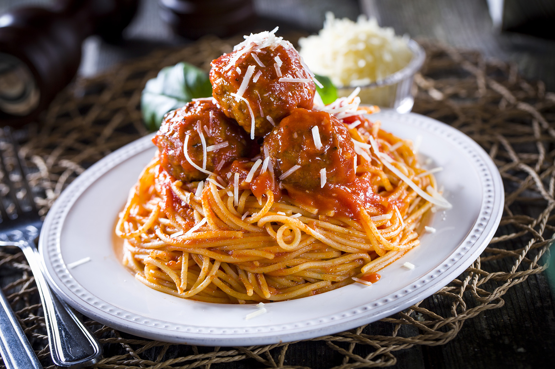 Order Spaghetti and Meatballs food online from Pats Select Pizza Grill store, Dover on bringmethat.com