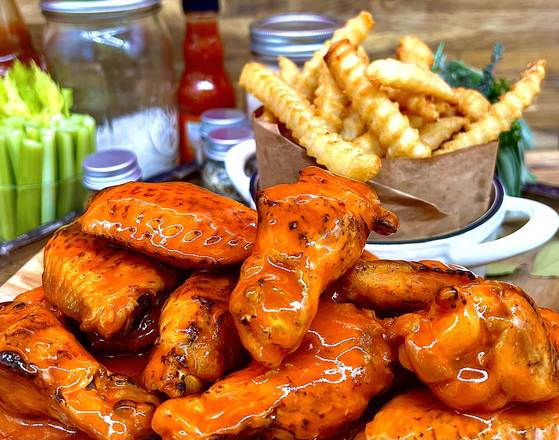 Order Chicken Wing Combo food online from Wingdepo store, W. Chester on bringmethat.com