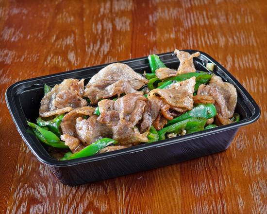 Order Hunan Style Sauteed Thin Sliced Pork food online from Spice Spirit store, Mesa on bringmethat.com