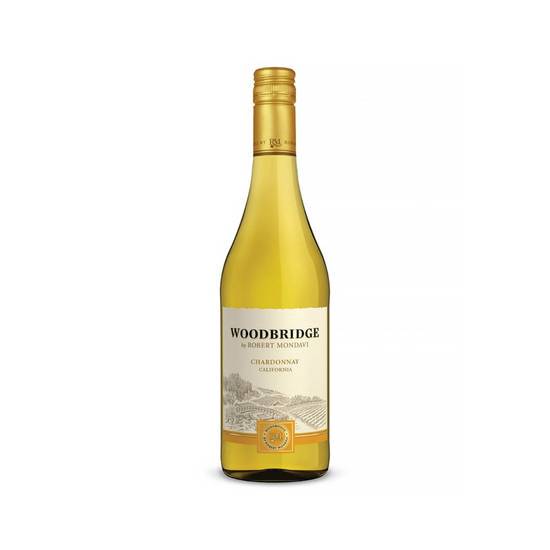 Order Woodbridge Chardonnay 750ml | 14% abv food online from Pink Dot store, Santa Clara on bringmethat.com