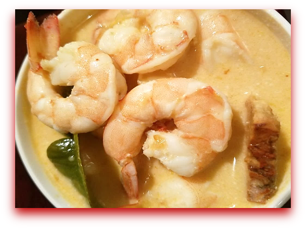 Order 25. Tom Kar Shrimp Soup food online from Sweety Hut Thai Restaurant store, West Covina on bringmethat.com