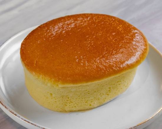 Order Light Cheese Cake food online from Teamania store, Rockville on bringmethat.com
