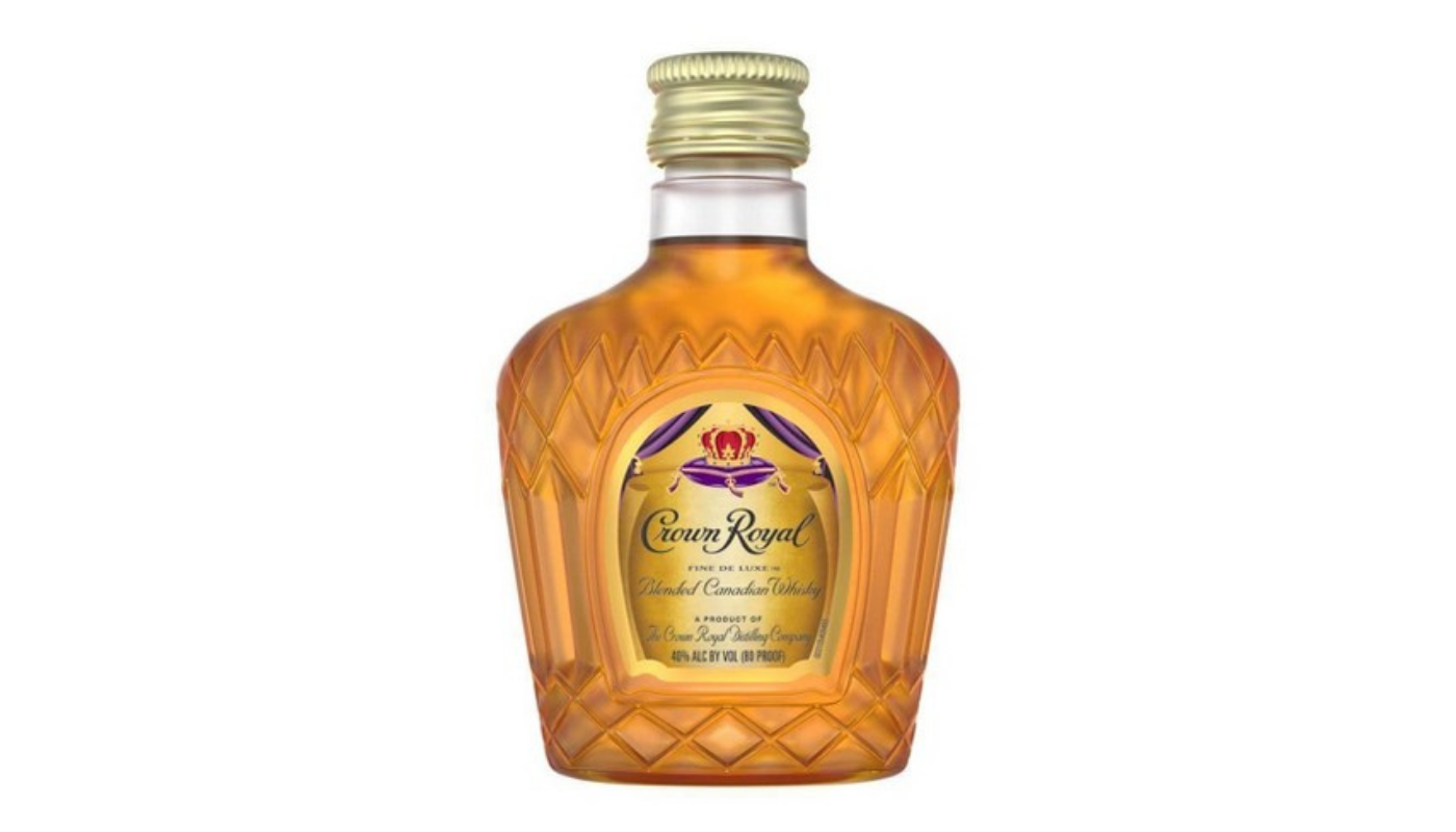 Order Crown Royal Fine De Luxe Blended Canadian Whisky 50mL food online from Robert Market store, Los Angeles on bringmethat.com