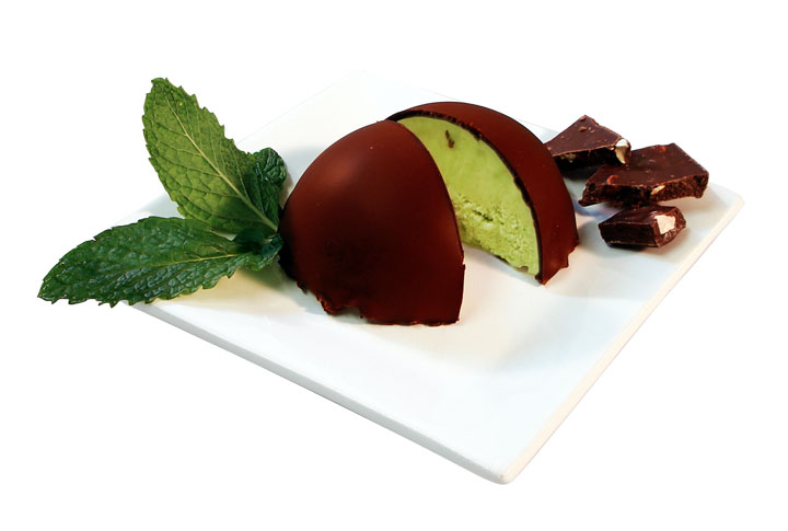 Order Mint Chocolate Gelato food online from The Poke Co store, San Diego on bringmethat.com