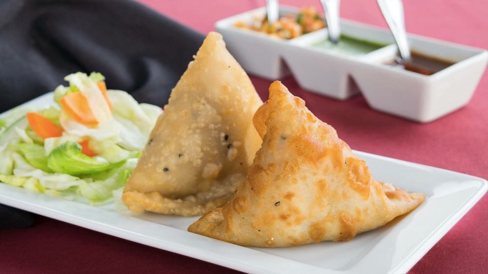 Order Samosa food online from Royal Spice Indian Restaurant store, Dunwoody on bringmethat.com