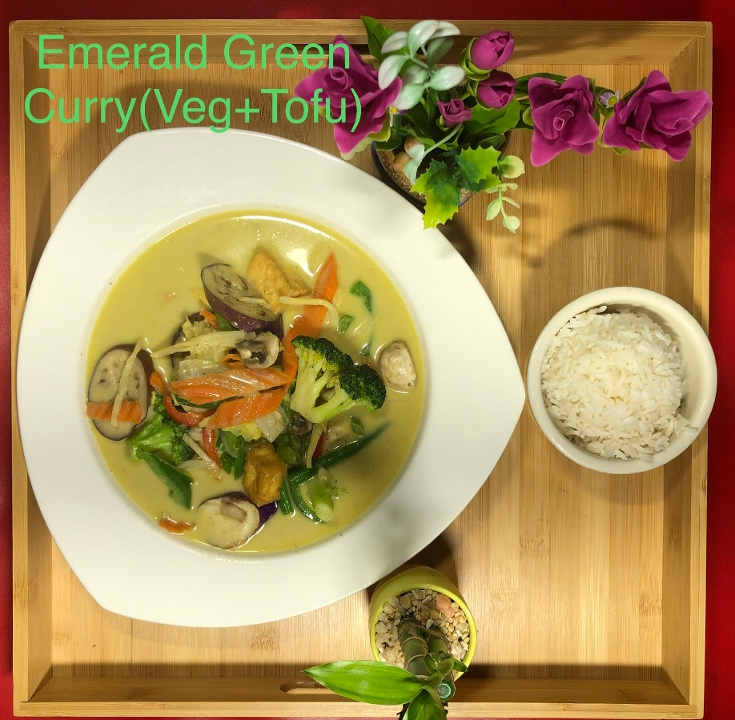 Order P-GreenCurry(C2) (3PD) food online from Chaang Thai Restaurant store, Morgantown on bringmethat.com
