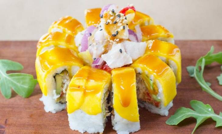 Order 13.Golden Dragon Roll food online from Style Sushi store, Union on bringmethat.com