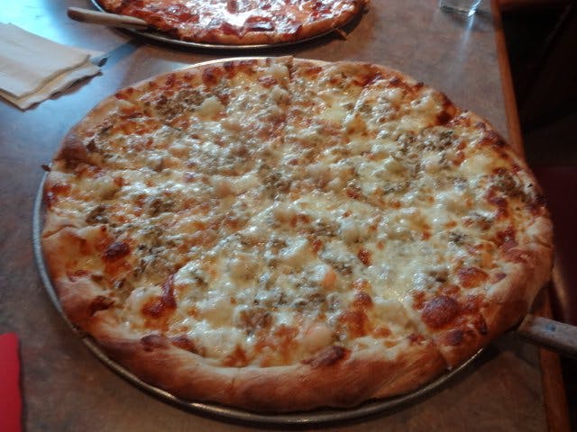Order White Clam Pizza - Small 12" (8 Slices) food online from Anthony Restaurant store, Torrington on bringmethat.com