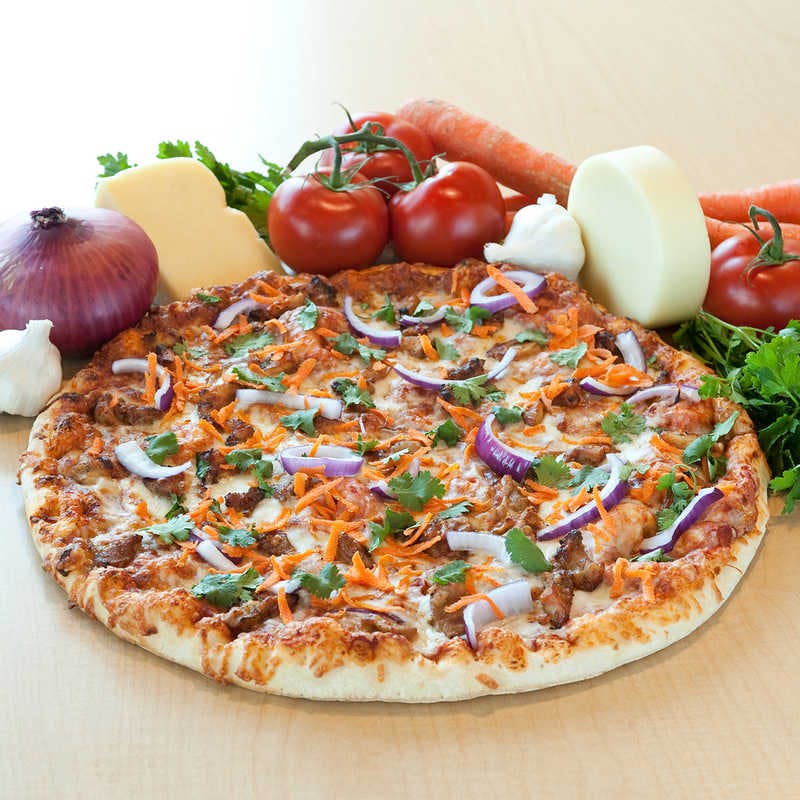 Order Barbecue Chicken Pizza - Individual 7" (4 Slices) food online from Straw Hat Pizza Grille store, Milpitas on bringmethat.com