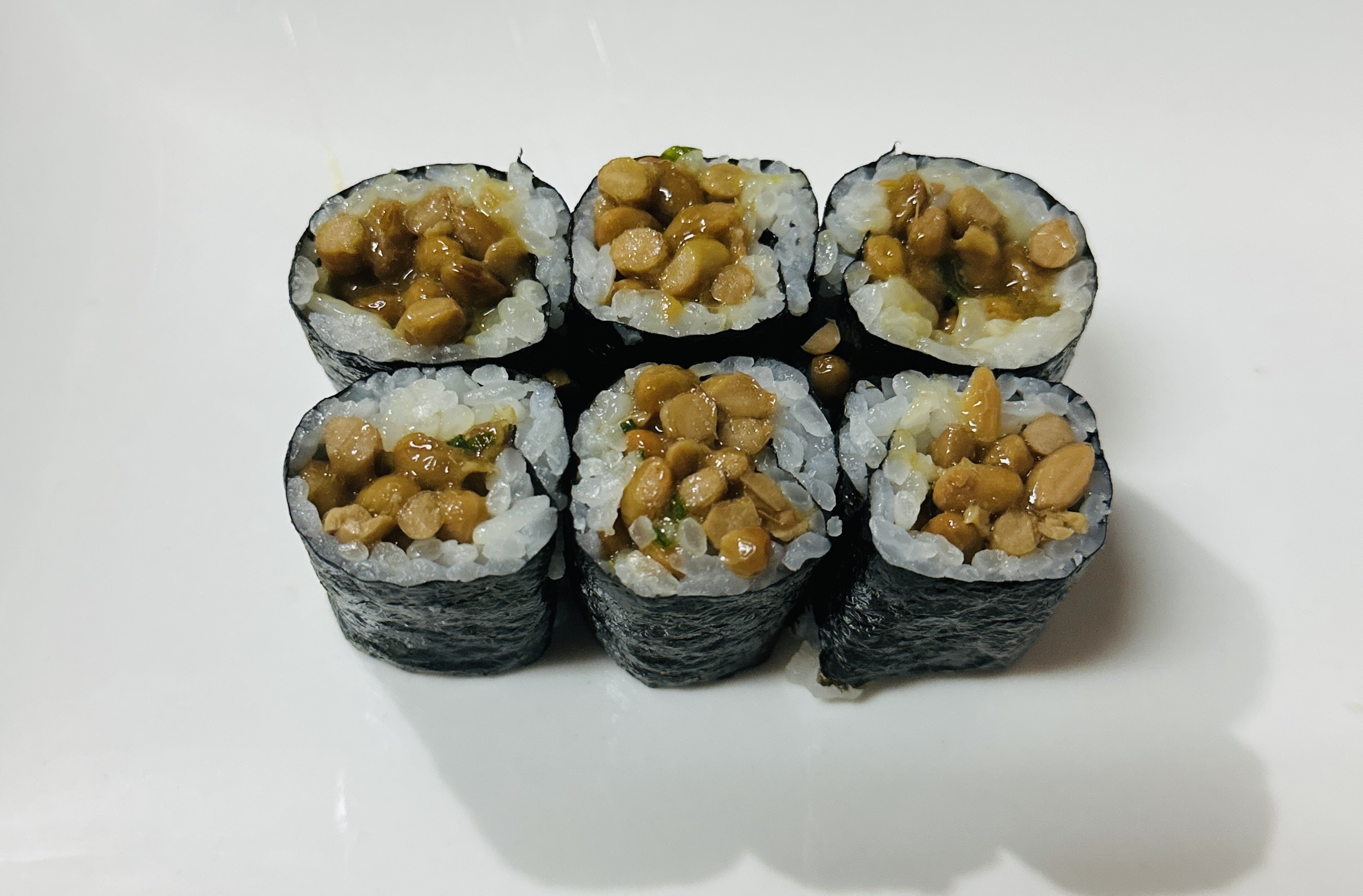 Order 4. Natto Maki Roll food online from Mikaku store, New York on bringmethat.com