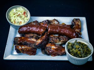 Order Rib Tips & Hot Link Combo food online from Robinson Bar And Grill store, Oak Park on bringmethat.com