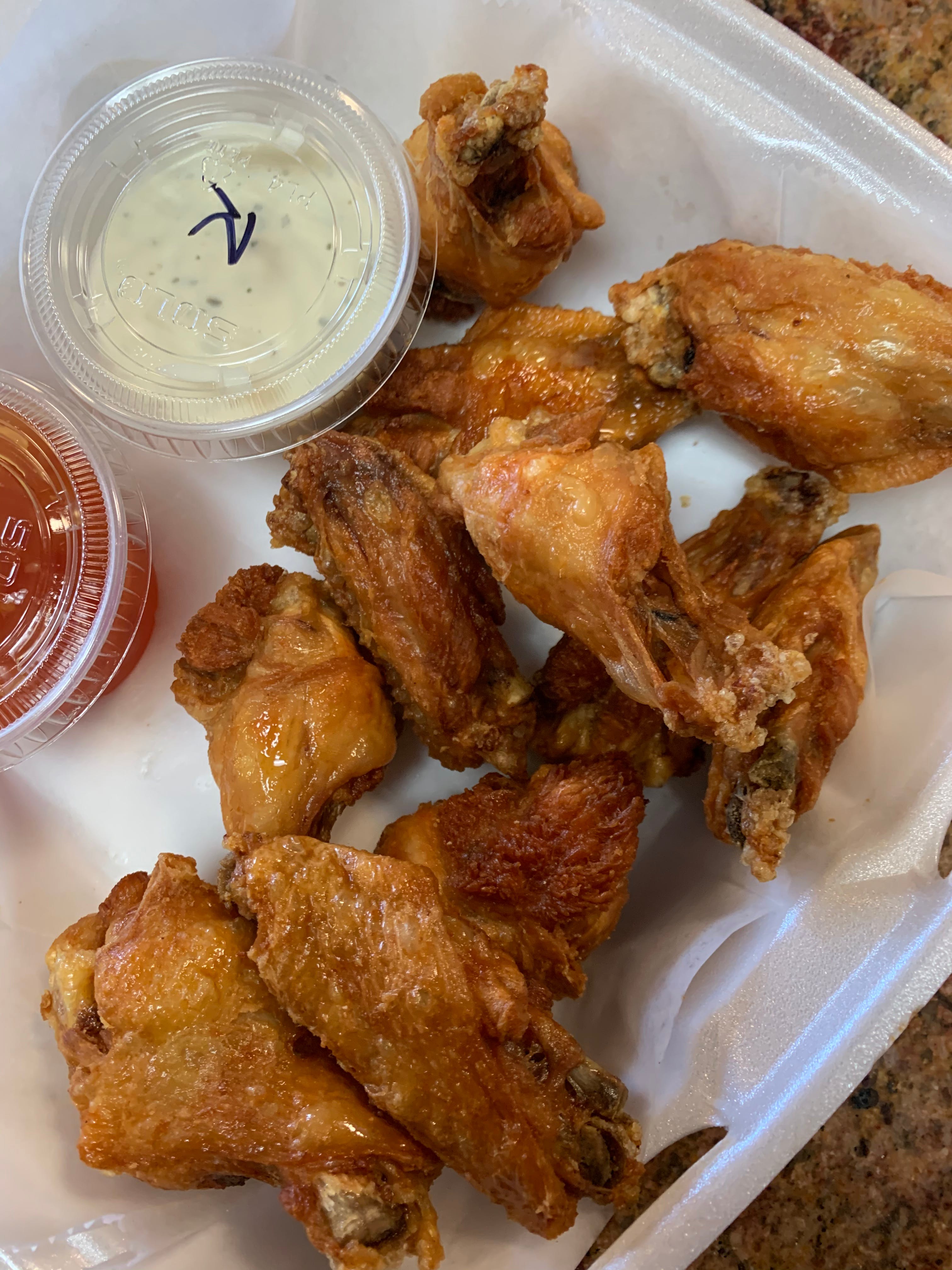 Order Wings - 6 Pieces food online from Moez Pizza store, Harrisburg on bringmethat.com