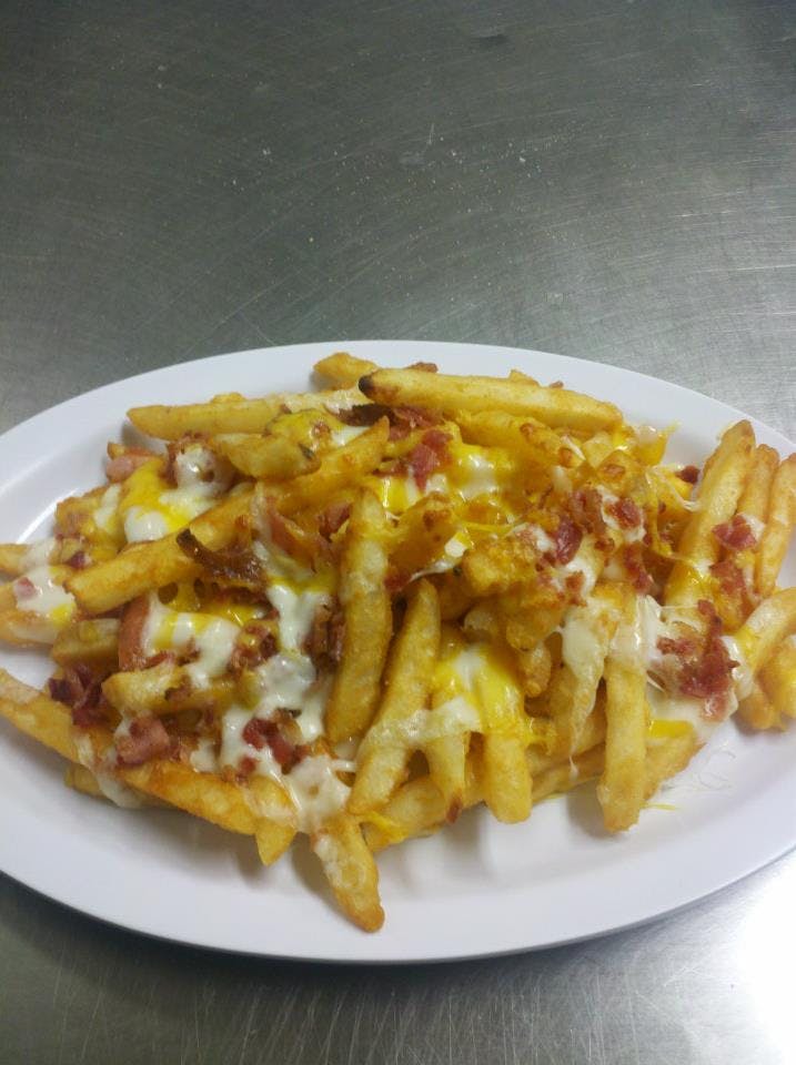 Order French Fries - Appetizer food online from Little Pops Pizza store, Maybrook on bringmethat.com