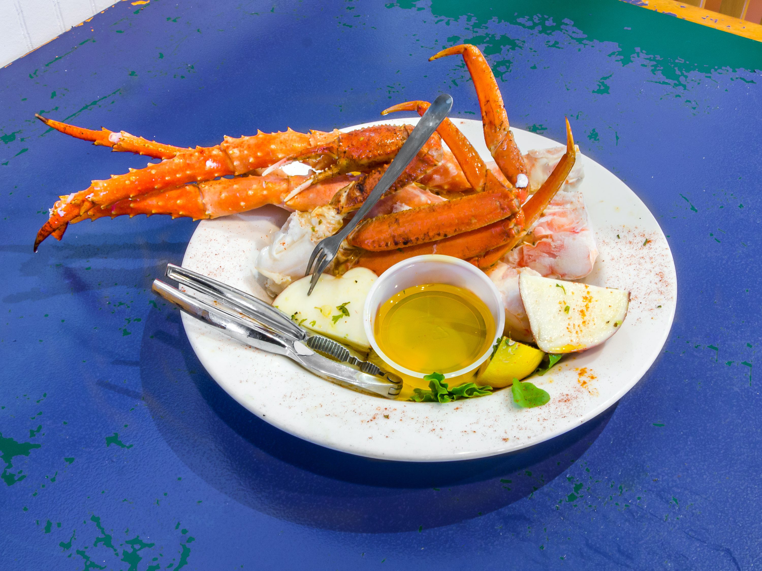 Order Snow Crab food online from Jakes Crab Shack store, Melbourne Beach on bringmethat.com