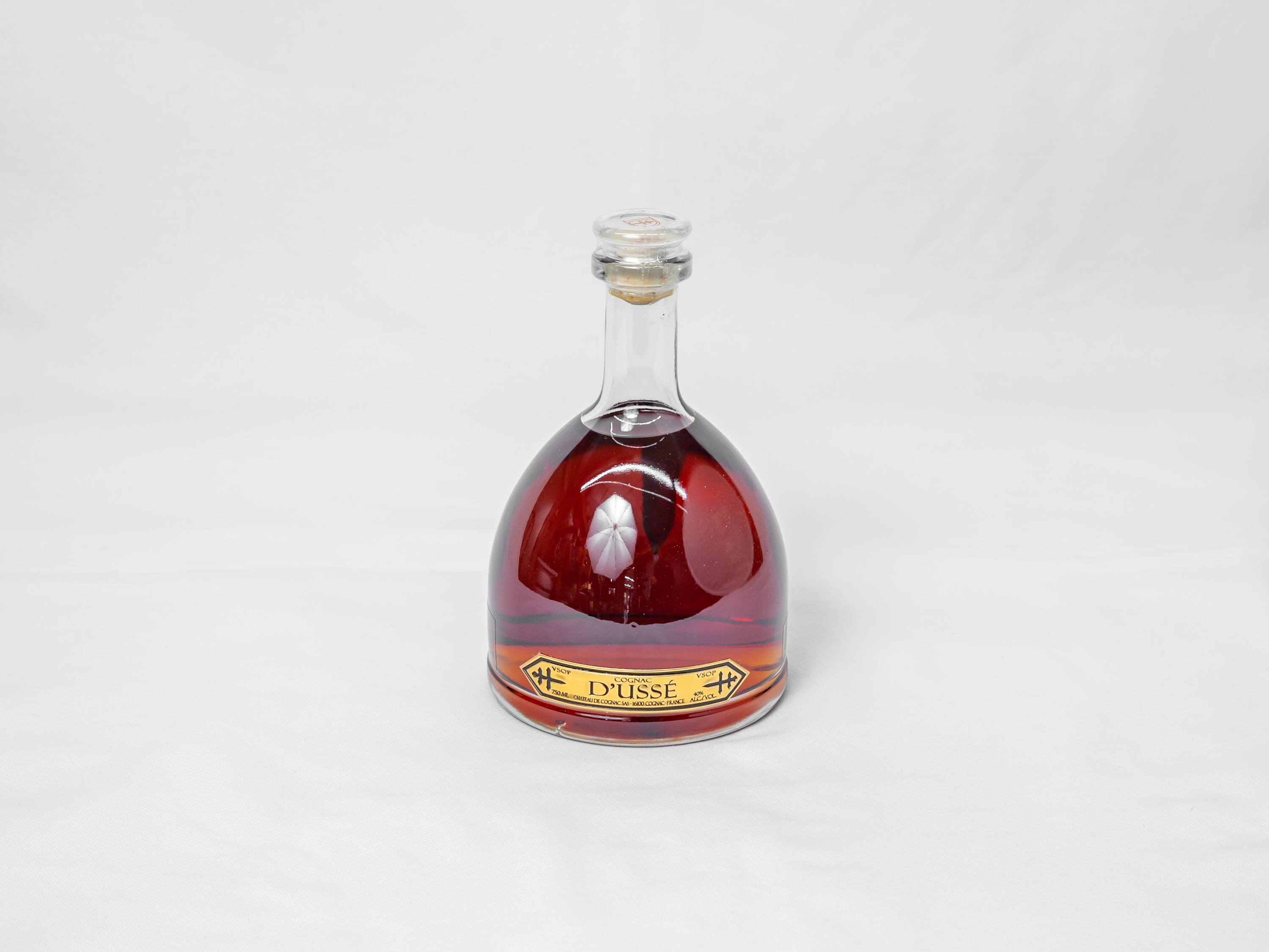 Order 750 ml D'usse Vsop Cognac food online from Bucktown Food And Liquor store, Chicago on bringmethat.com