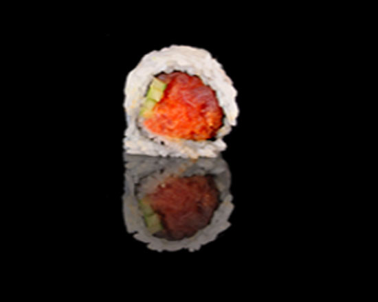 Order Spicy Tuna Roll food online from Hamachi Sushi Express store, La Habra on bringmethat.com