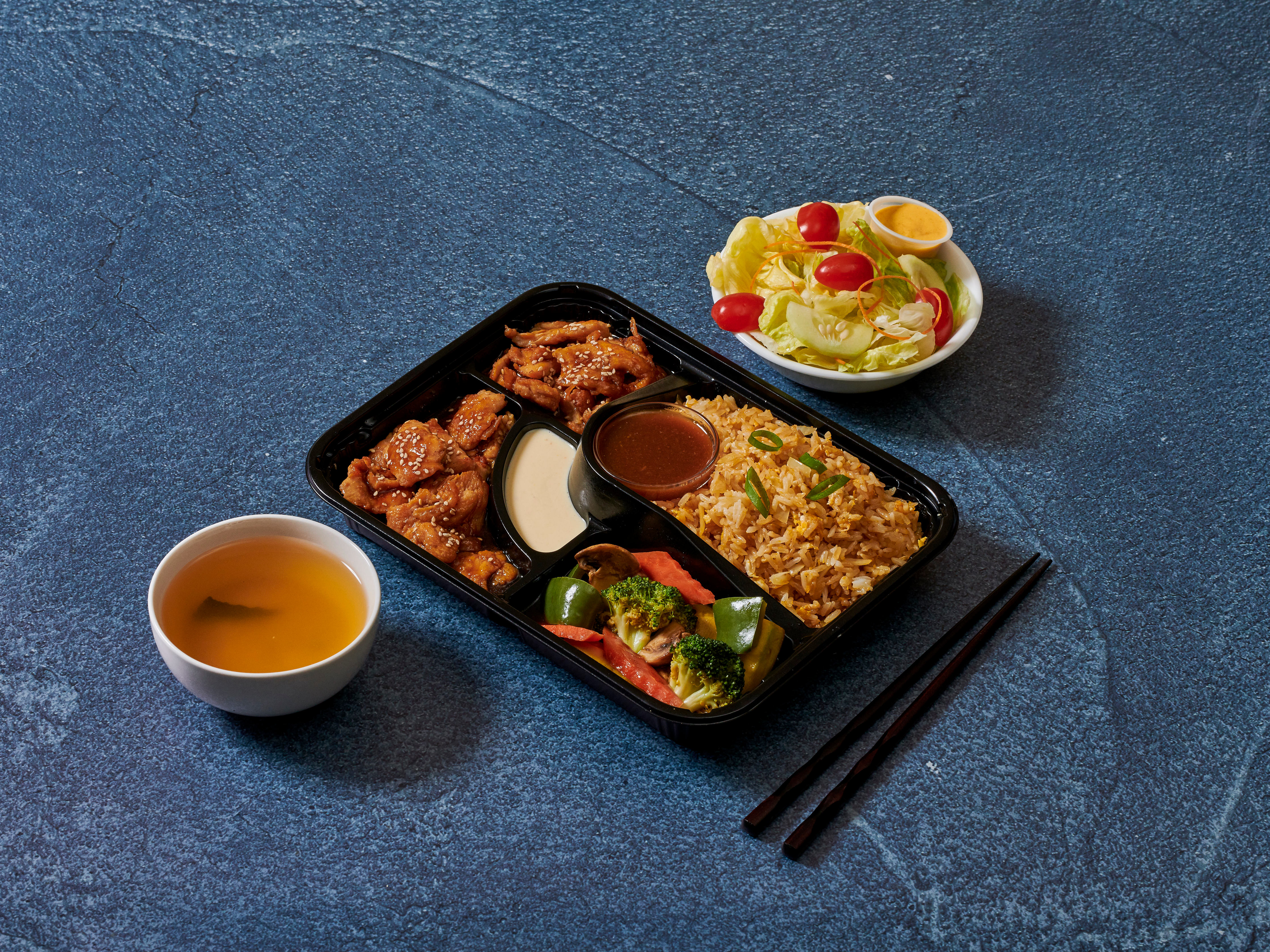 Order Dinner Hibachi Chicken food online from Oishi Japan store, Ewing on bringmethat.com