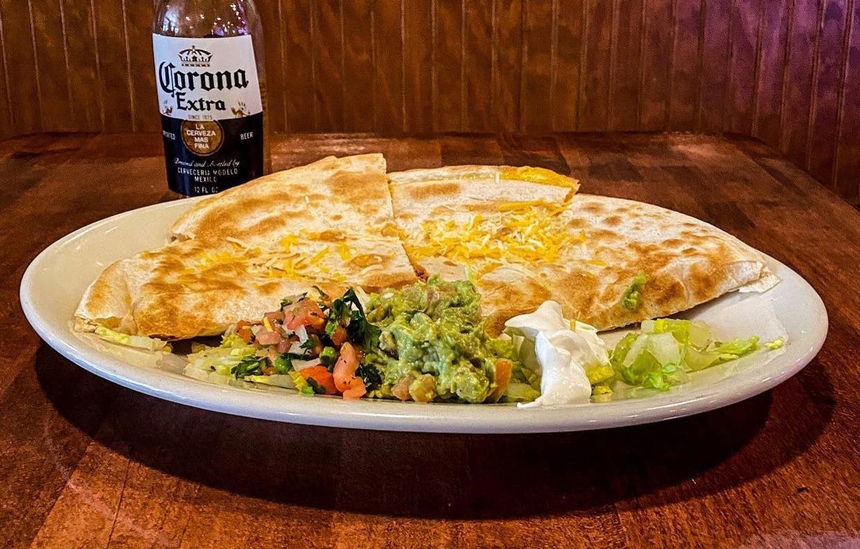 Order Quesadilla - Appetizer food online from Old Town Pub store, Chicago on bringmethat.com