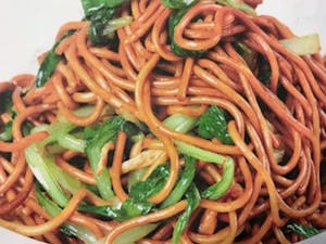 Order K28. Shanghai Chow Mein (Pan-Fried Noodle or in Soup) 上海粗 (炒面 汤面) food online from Garage Restaurant store, San Gabriel on bringmethat.com