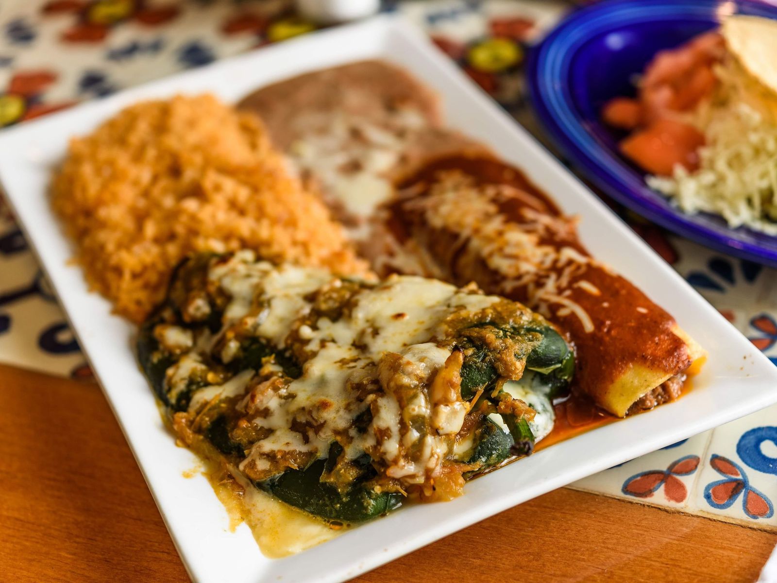 Order La Mexicana food online from Hacienda San Miguel - Mobile store, Mobile on bringmethat.com