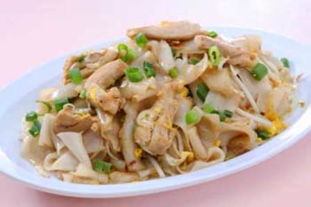 Order 1. Chicken Noodles food online from Thai Original Bbq store, Culver City on bringmethat.com