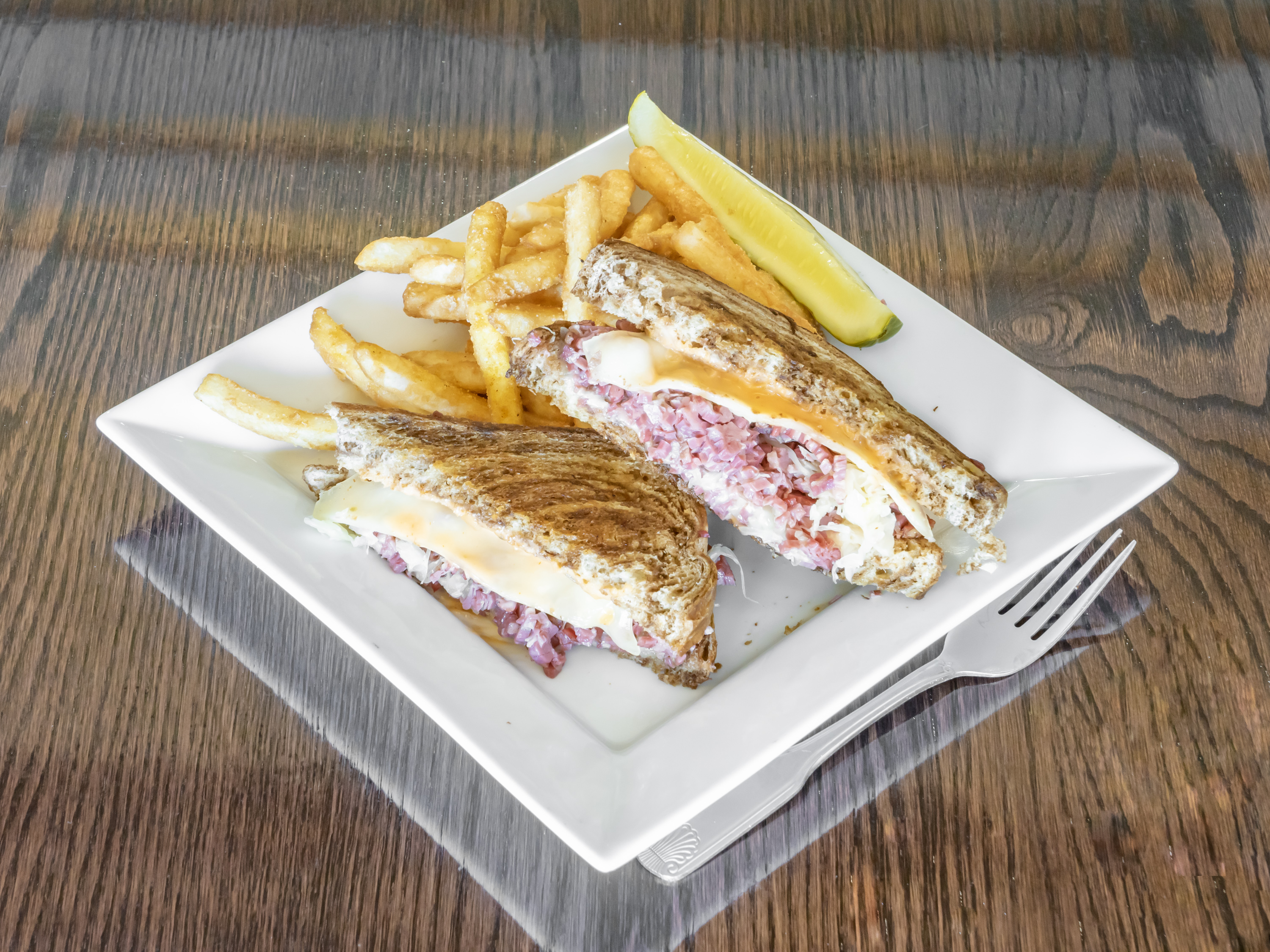 Order Reuben Sandwich food online from Ruby's Family Restaurant store, Shakopee on bringmethat.com