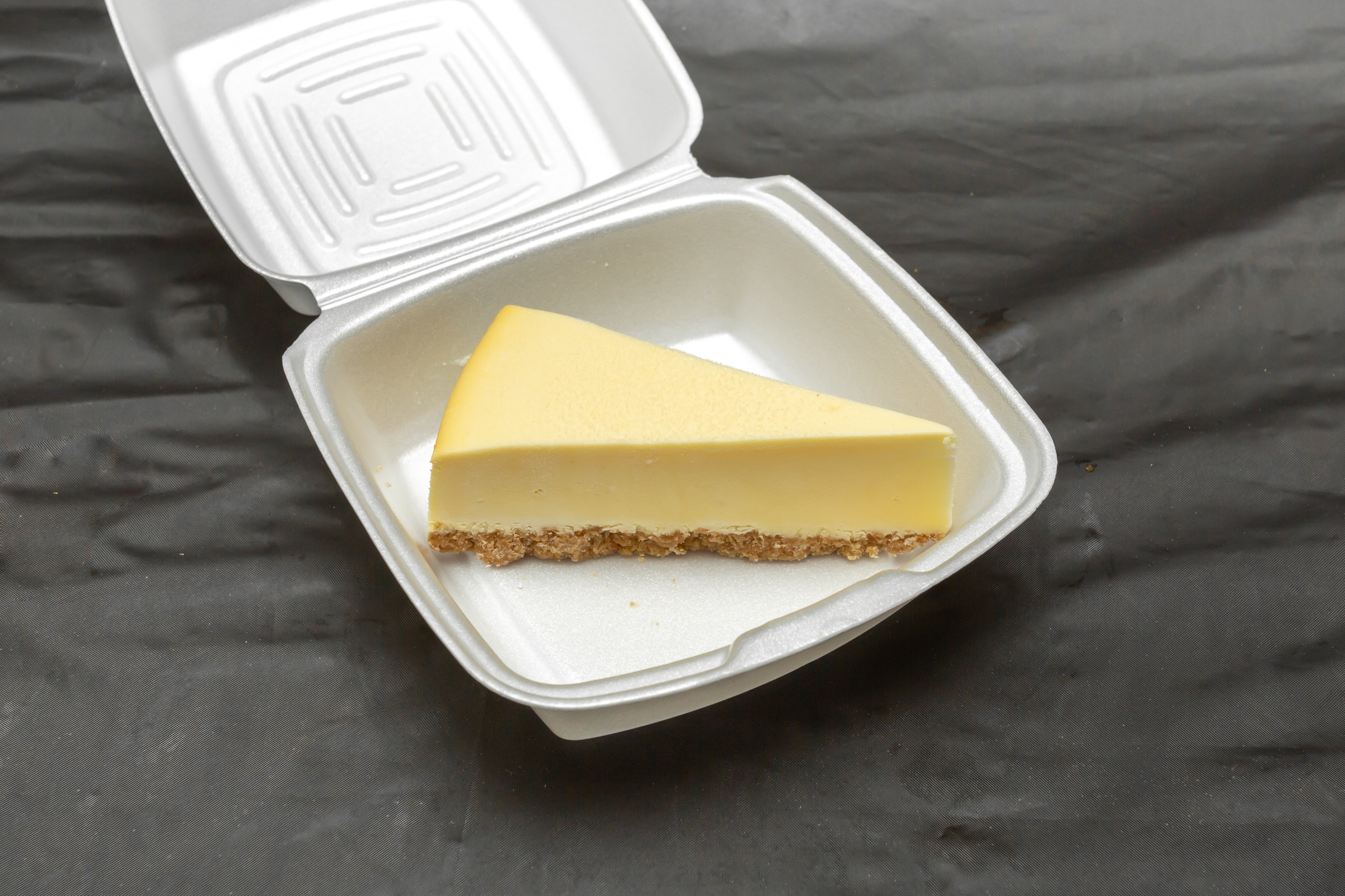 Order Cheesecake - Dessert food online from Drake Pizza store, Allentown on bringmethat.com