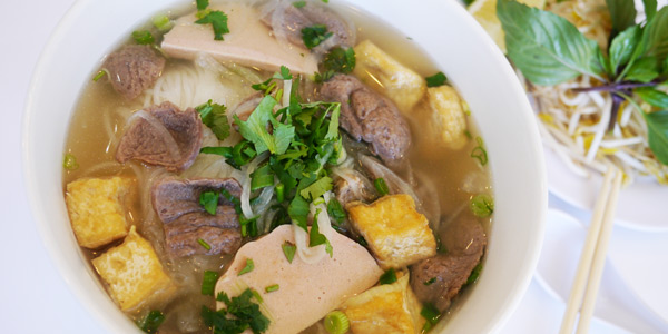 Order 20B. Veggie Noodle Soup food online from Pacific Noodle House store, Compton on bringmethat.com