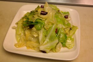 Order M24. 手撕包菜 Sautéed Cabbage with Dried Pepper food online from Sichuan Hot Pot 九寨溝火锅川菜 store, Cleveland on bringmethat.com
