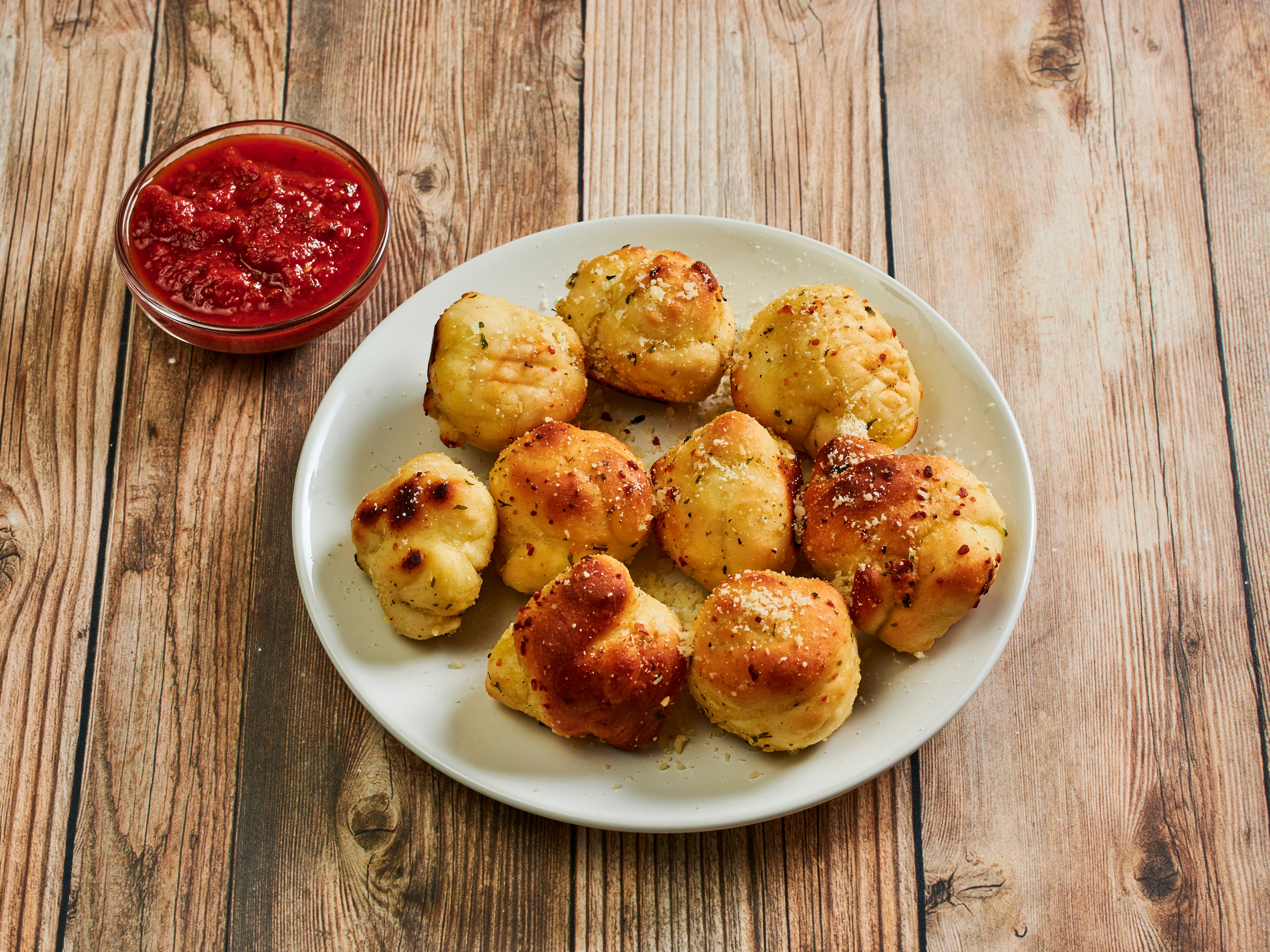 Order 8 Pieces Garlic Knots food online from Omar Pizza store, Arcadia on bringmethat.com