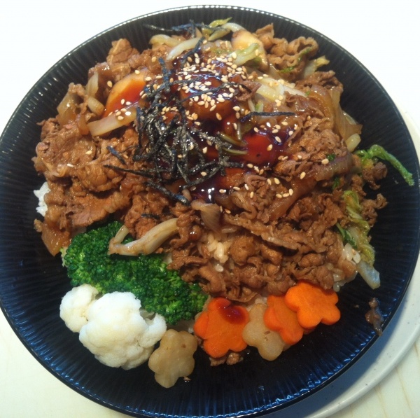 Order K26. Beef Donburi food online from Yama Sushi store, Belmont on bringmethat.com