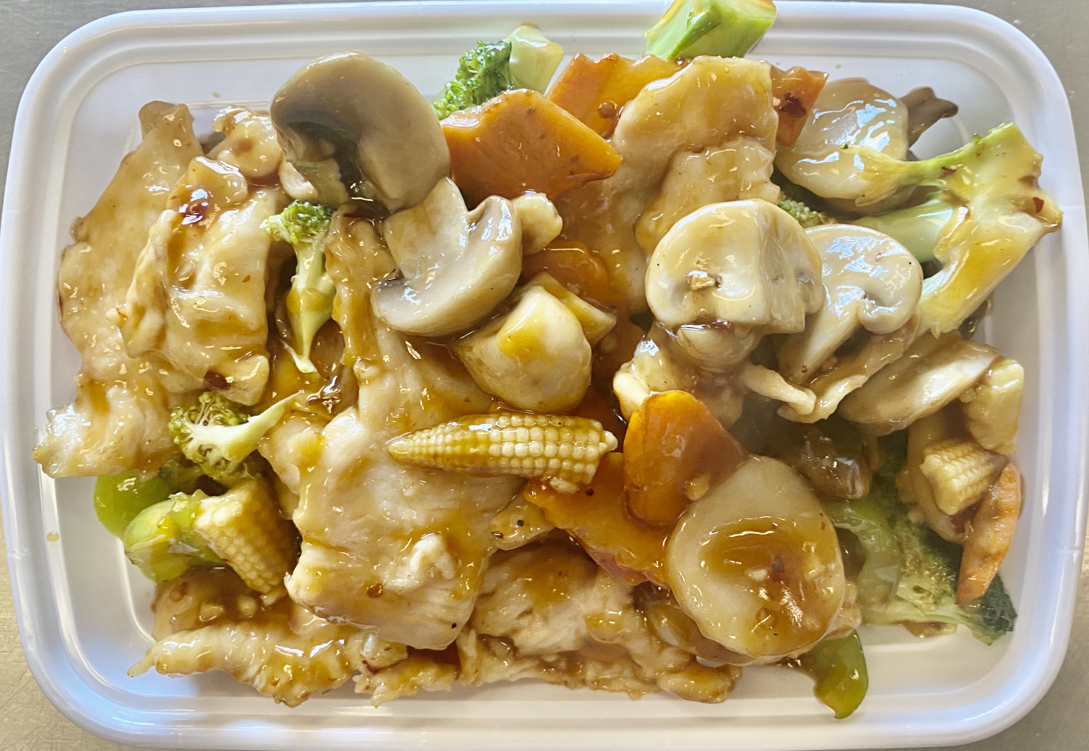 Order 98. Chicken with Garlic Sauce food online from Tang's Wok store, Bedford Heights on bringmethat.com