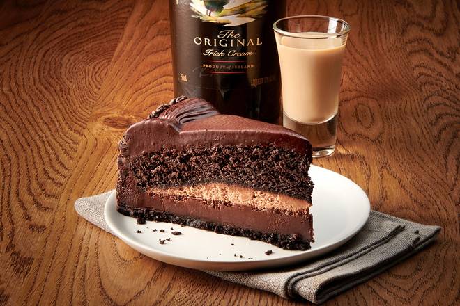 Order Ultimate Chocolate Cake food online from Ruby Tuesday store, Zephyrhills on bringmethat.com