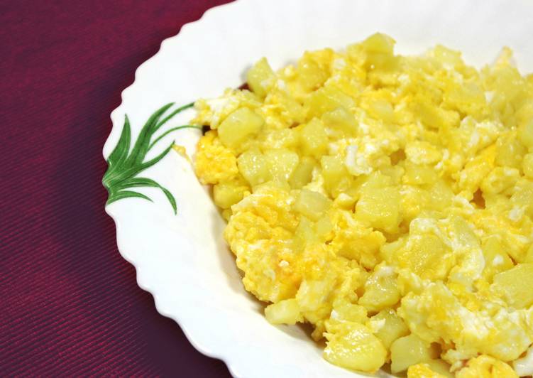 Order Eggs with Potatoes food online from Salam restaurant store, Chicago on bringmethat.com