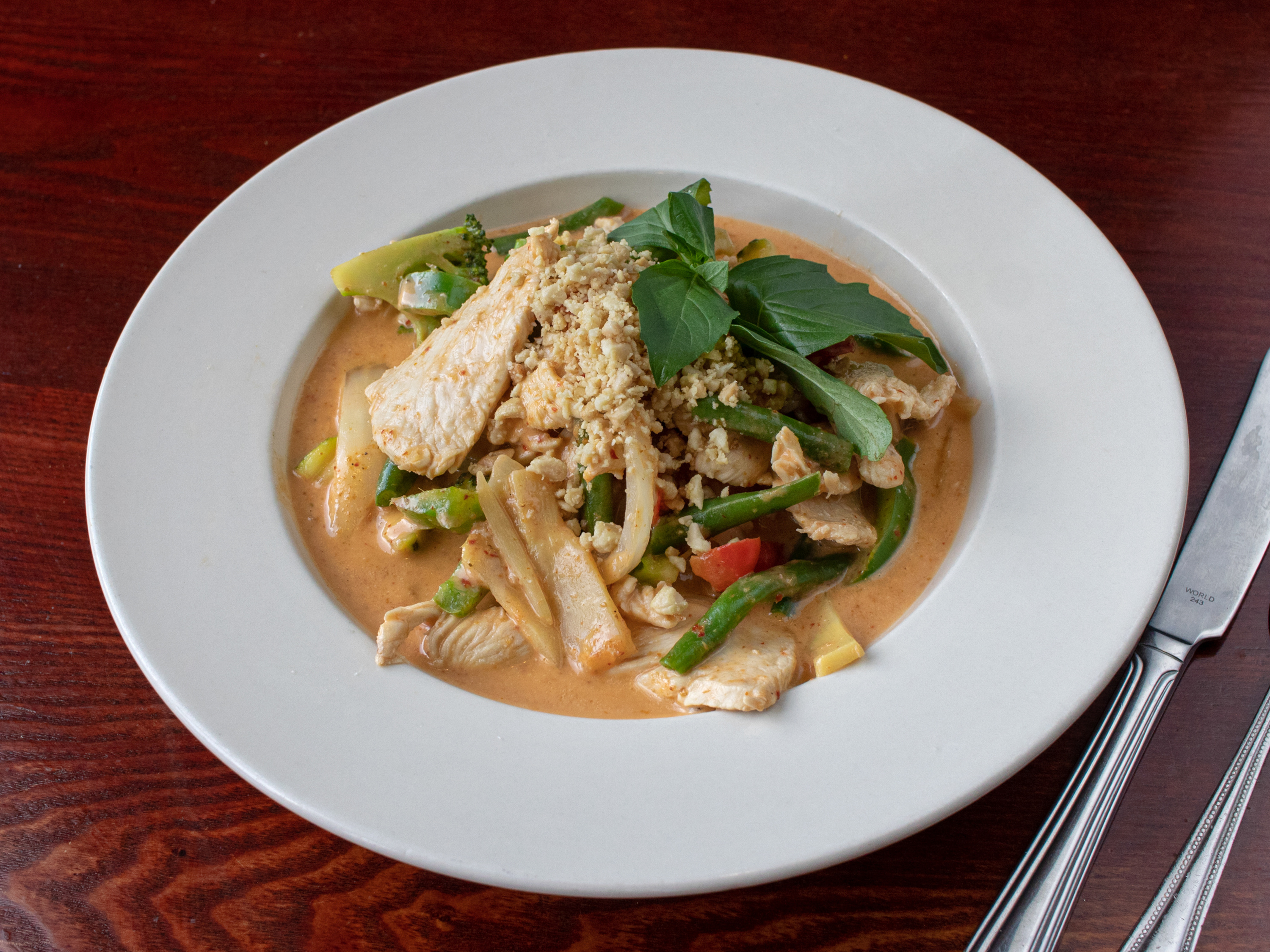 Order Panang Curry food online from Lemongrass Grill Thai Restaurant And Bar store, Munroe Falls on bringmethat.com