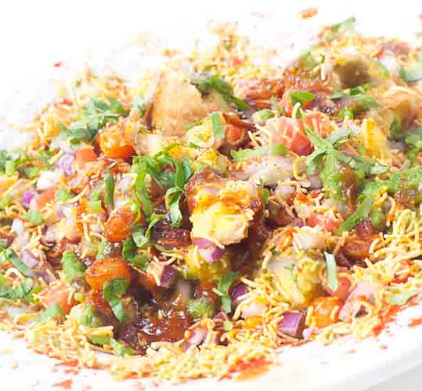 Order Samosa Chaat food online from Priya Indian Cuisine store, Troy on bringmethat.com