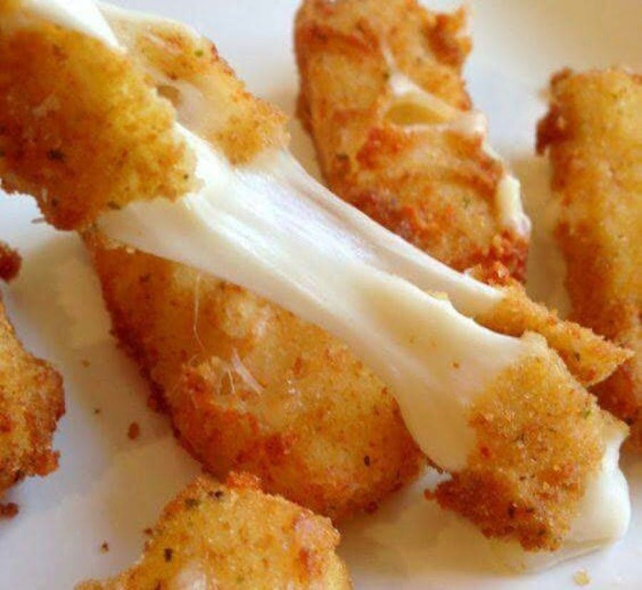 Order Mozzarella Sticks - Appetizer food online from Arlon's Carry Out and Delivery store, Reisterstown on bringmethat.com